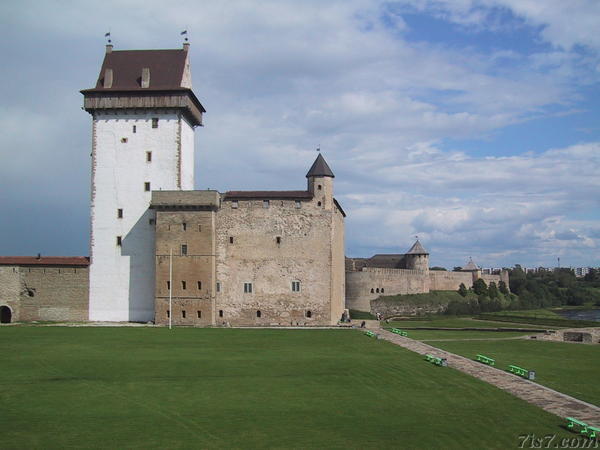 Photo of Narva Castle