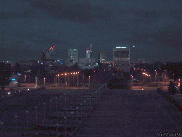 Kesklinn skyline at night