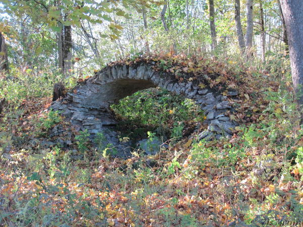 Angerja ruins bridge