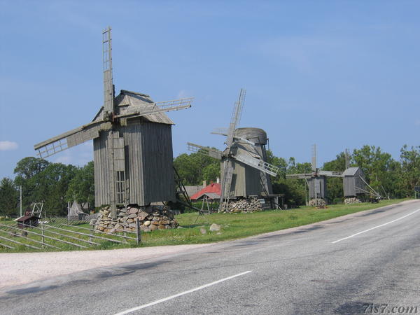 Angla windmills