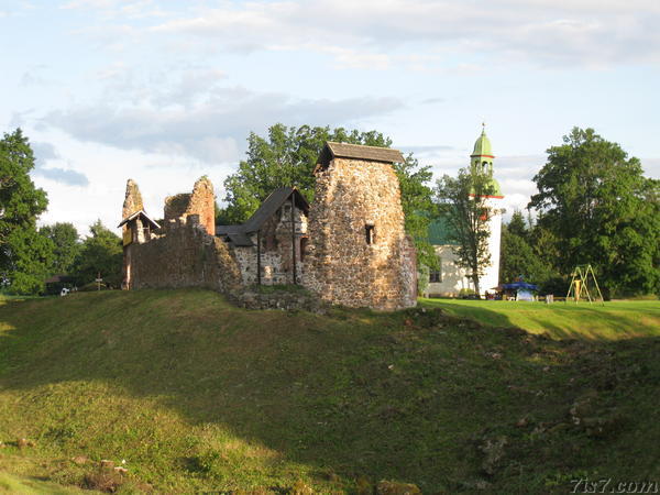 Ruins of Karksi-Nuia stronghold