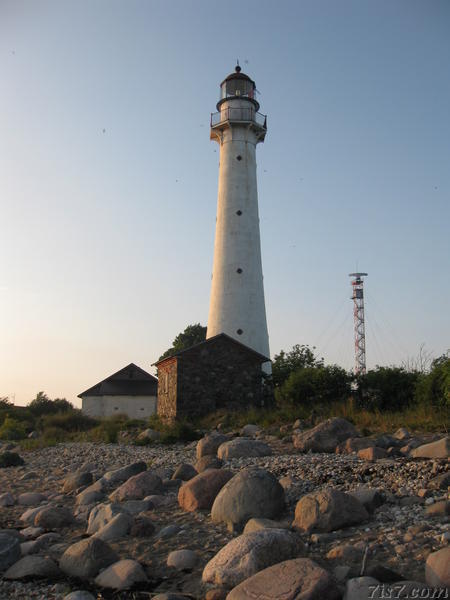 Kihnu lighthouse