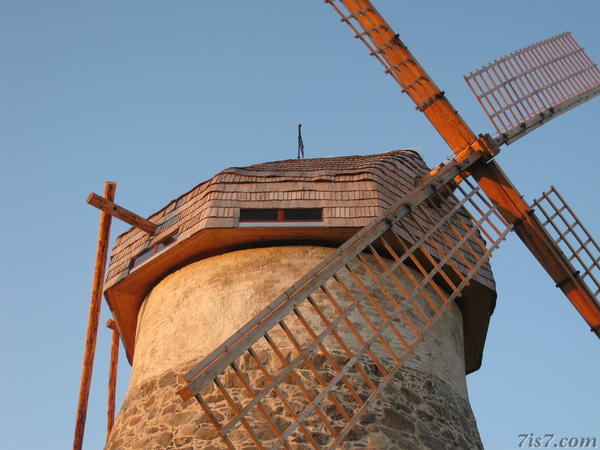 The rotating head of Kuremaa windmill