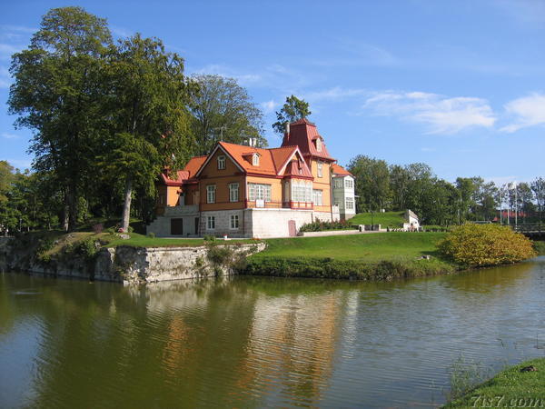 Kuressaare villa in summer.