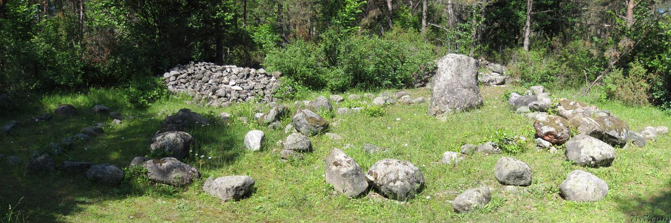 Mäla burial site