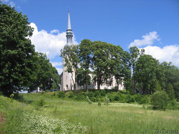Otepää Church from the side