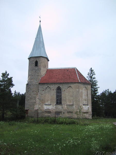 Paluküla church, small and cute