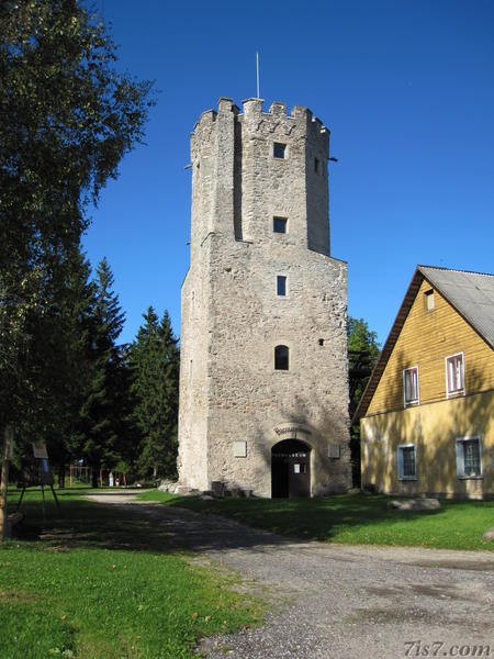 Porkuni gate tower