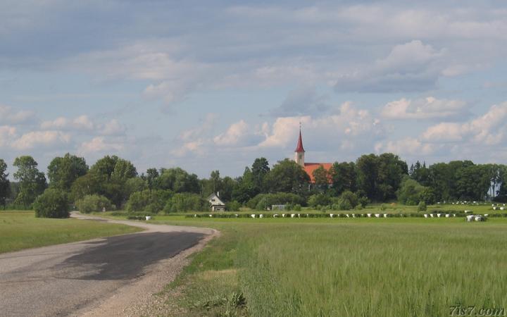 Rannu Church in landscape