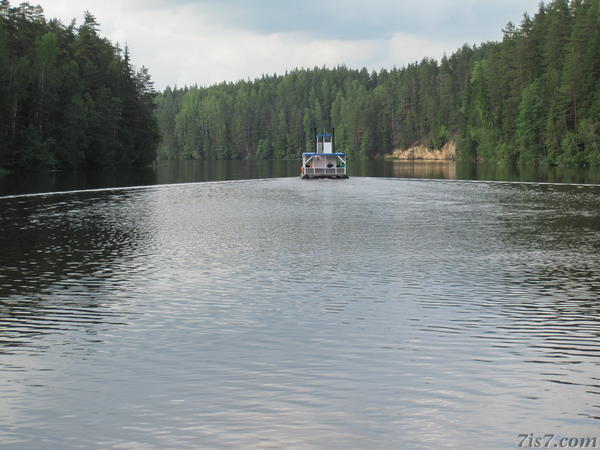 The Lonny on Saesaar lake