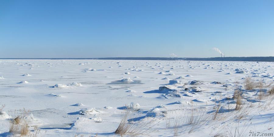 Frozen sea looking towards Kunda