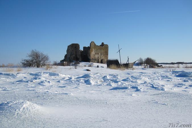 Toolse castle ruins winter sea view