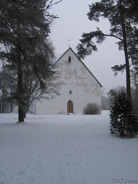 Hullo church on Vormsi